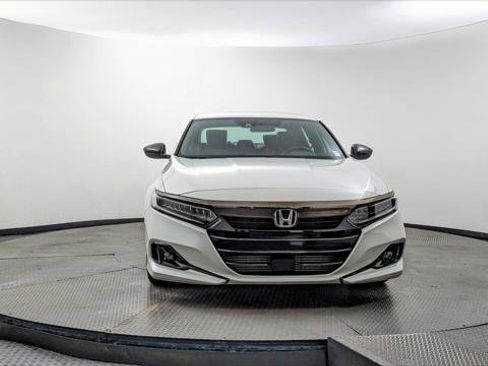 Used 2021 Honda Accord Sport image 12