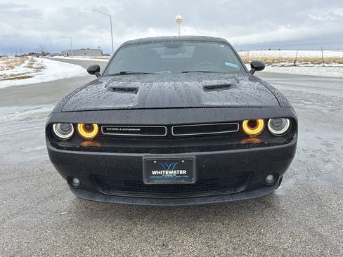 Used 2017 Dodge Challenger GT image 16