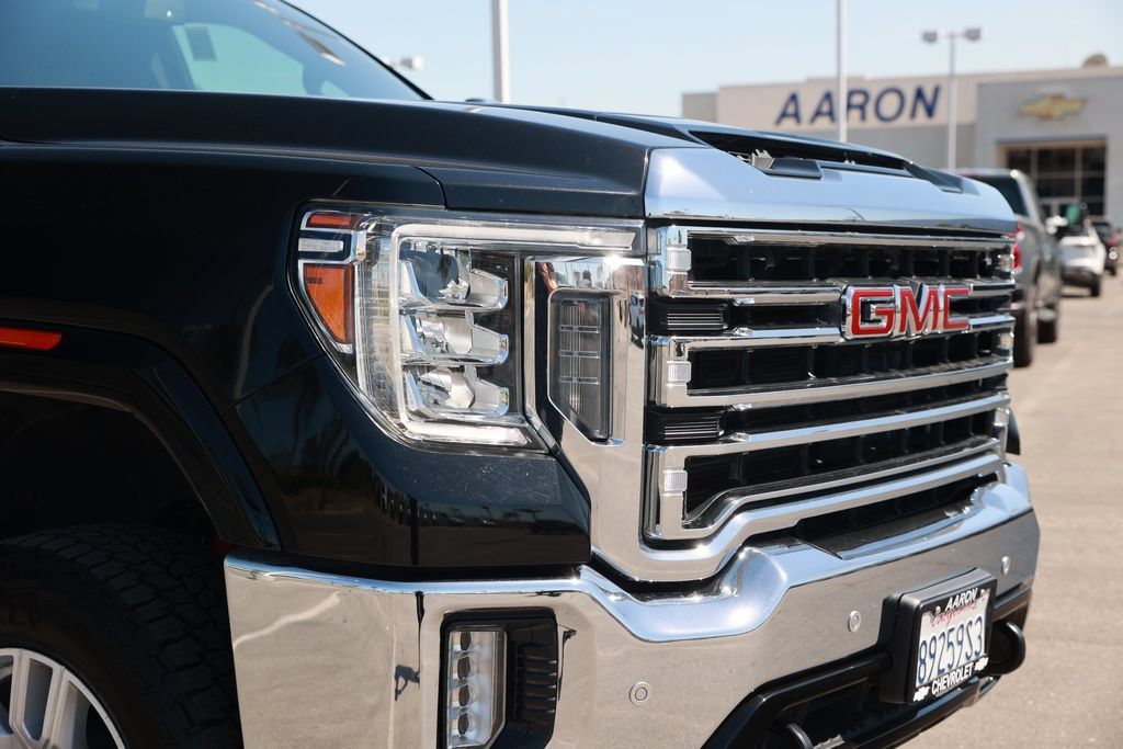 Used 2023 GMC Sierra 2500 SLT w/ Driver Alert Package I AWD/4WD image 9