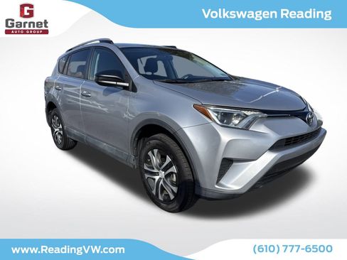 Used 2016 Toyota RAV4 LE image 7