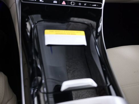 Certified 2026 Mercedes-Benz C 300 4MATIC Sedan image 24