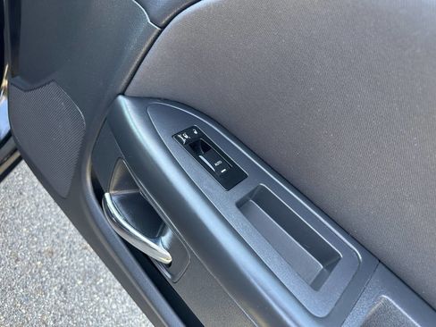 Used 2010 Dodge Challenger SE image 22