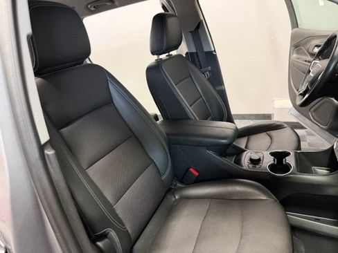 Used 2023 GMC Terrain SLT AWD/4WD image 24