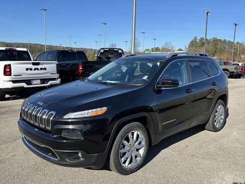 Used 2014 Jeep Cherokee Limited w/ Luxury Group image 3