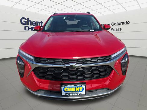 New 2026 Chevrolet Trax LT w/ Driver Confidence Package image 8