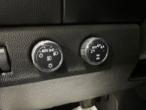 Used 2019 Chevrolet Colorado LT w/ LT Convenience Package image 14