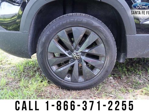 Used 2023 Volkswagen Taos S FWD image 6