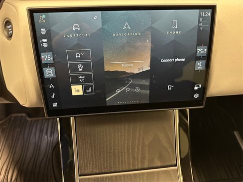 Used 2025 Land Rover Range Rover Velar Dynamic SE image 22