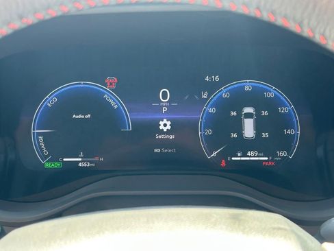 Used 2025 Toyota Sienna XSE w/ XSE Plus Package FWD image 39