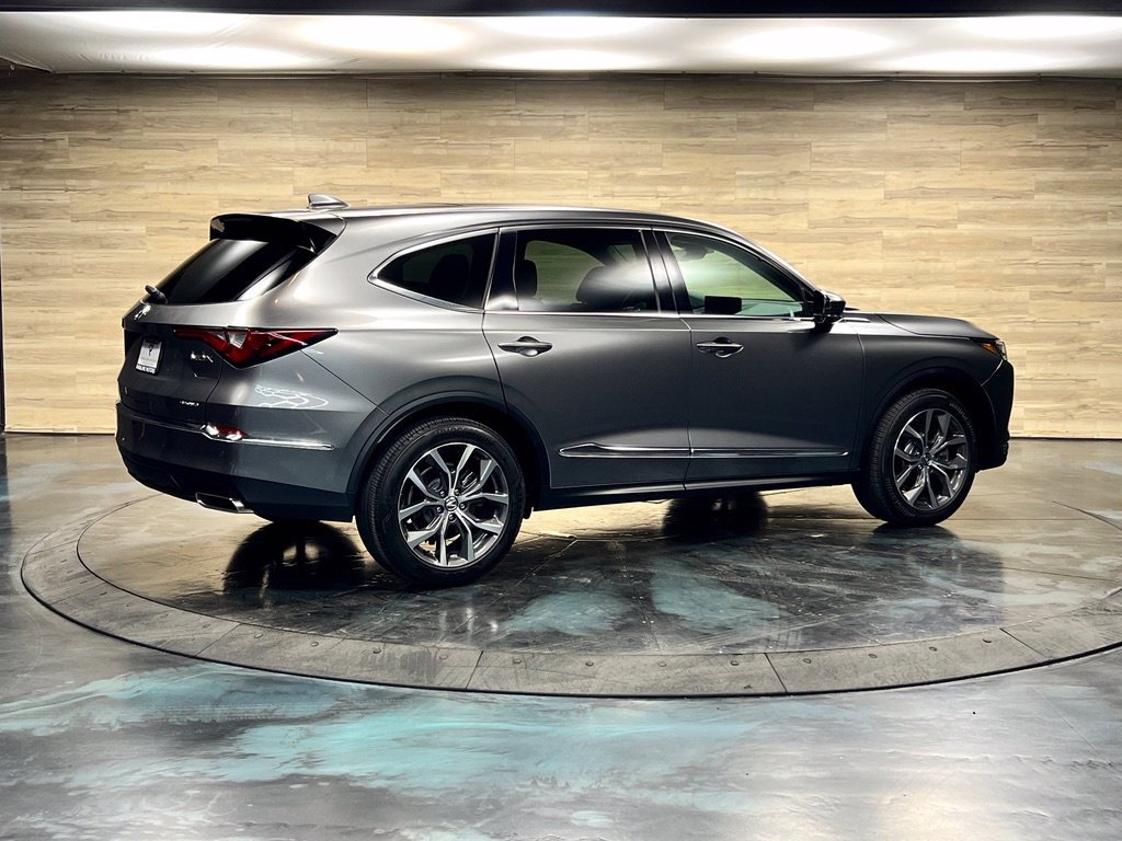 Used 2024 Acura MDX w/ Technology Package AWD/4WD image 12