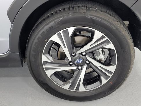Used 2024 Subaru Crosstrek 2.0i Premium image 11