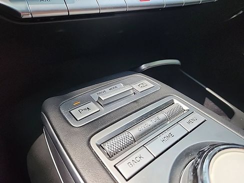 Used 2024 Genesis Electrified GV70 w/ Prestige Package AWD/4WD image 26