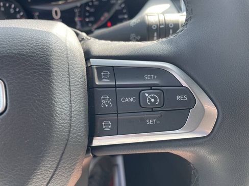 Used 2024 Jeep Compass Limited AWD/4WD image 17