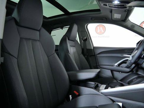 New 2026 Audi Q5 Premium Plus AWD/4WD image 12