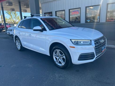 Used 2018 Audi Q5 2.0T Premium w/ Convenience Package AWD/4WD image 32