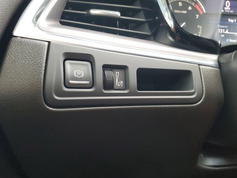 Used 2023 Cadillac XT5 Luxury image 29