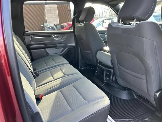 Used 2022 RAM 1500 Big Horn AWD/4WD image 28