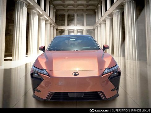 New 2026 Lexus ES 350e FWD image 9