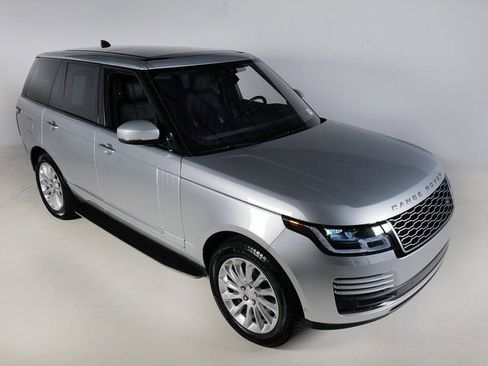 Used 2020 Land Rover Range Rover HSE image 10