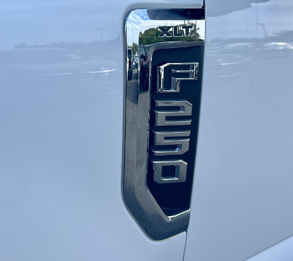 Used 2022 Ford F250 XLT AWD/4WD image 12