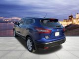 Used 2022 Nissan Rogue Sport S image 3