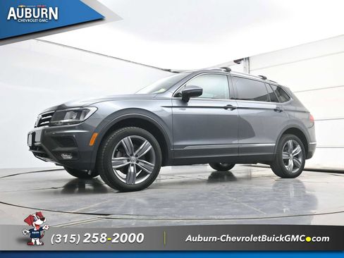 Used 2020 Volkswagen Tiguan SEL AWD/4WD image 20
