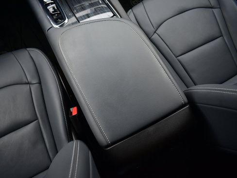 Used 2023 Buick Enclave Premium w/ Experience Buick Package image 34