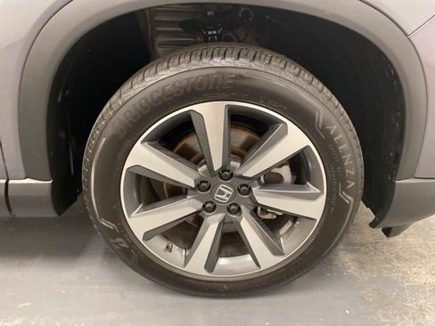 Certified 2024 Honda Pilot Elite image 31