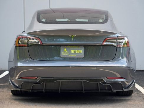 Used 2018 Tesla Model 3 Long Range RWD image 11
