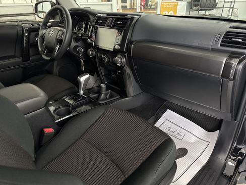 Used 2021 Toyota 4Runner TRD Off-Road image 30