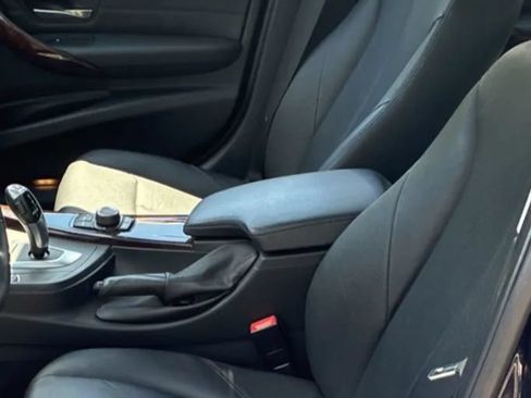 Used 2014 BMW 335i xDrive Sedan AWD/4WD image 9