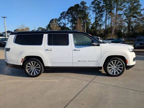 Certified 2023 Jeep Grand Wagoneer L Series II image 3