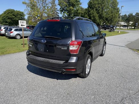 Used 2016 Subaru Forester 2.5i Premium w/ All-Weather Package AWD/4WD image 5