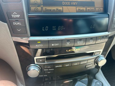 Used 2011 Lexus LS 460 image 18