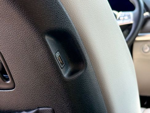 Used 2022 Kia Telluride EX w/ EX Premium Package AWD/4WD image 42