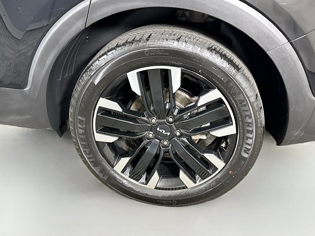 Used 2024 Kia Telluride SX Prestige AWD/4WD image 38