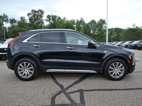 Used 2020 Cadillac XT4 Premium Luxury AWD/4WD image 6