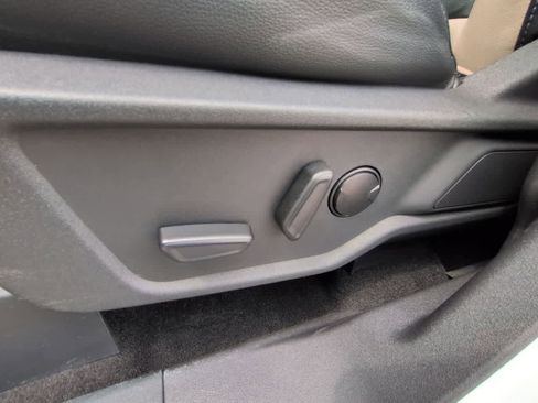 Used 2023 Ford Bronco Wildtrak AWD/4WD image 16