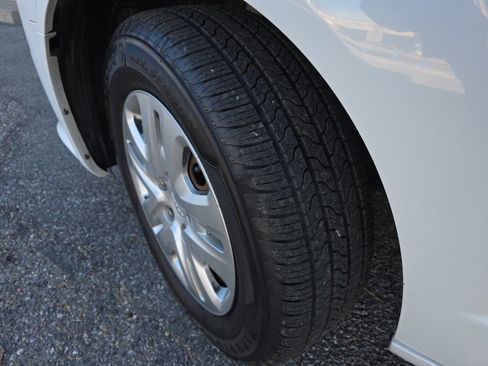 Used 2016 Dodge Grand Caravan SE w/ Quick Order Package 29E SE image 34