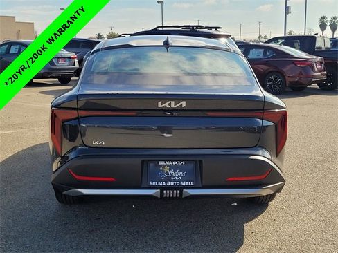New 2025 Kia K4 LXS image 5