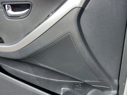 Used 2014 Hyundai Elantra GT w/ Option Group 03 image 26