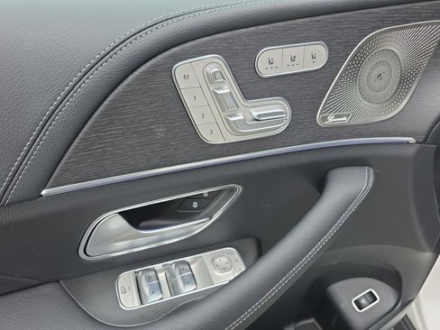 Certified 2026 Mercedes-Benz GLE 450 4MATIC image 36