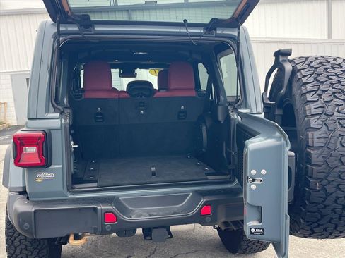 Used 2024 Jeep Wrangler Unlimited Rubicon 392 image 24