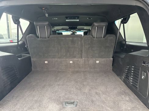 Used 2017 Cadillac Escalade ESV Platinum image 15