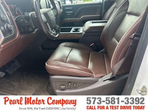 Used 2016 Chevrolet Silverado 2500 High Country w/ Duramax Plus Package AWD/4WD image 10