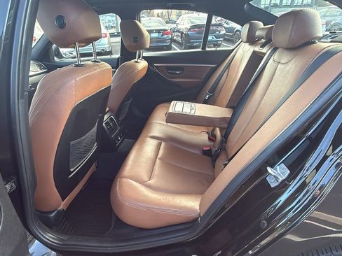 Used 2017 BMW 330i xDrive Sedan image 12
