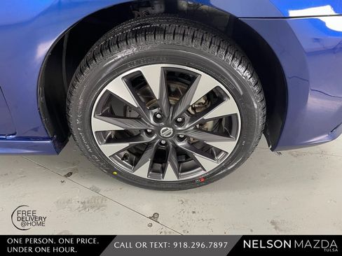 Used 2018 Nissan Sentra SR w/ Protection Package image 14
