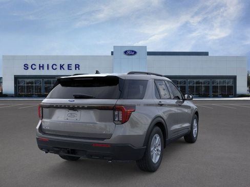New 2026 Ford Explorer Active AWD/4WD image 8
