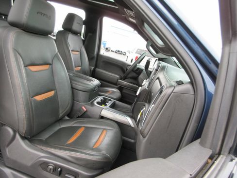 Certified 2020 GMC Sierra 1500 AT4 w/ AT4 Premium Package AWD/4WD image 24