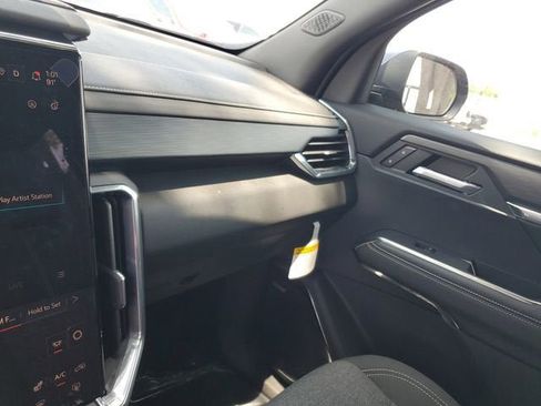 New 2026 GMC Acadia Elevation w/ Black Edition FWD image 25